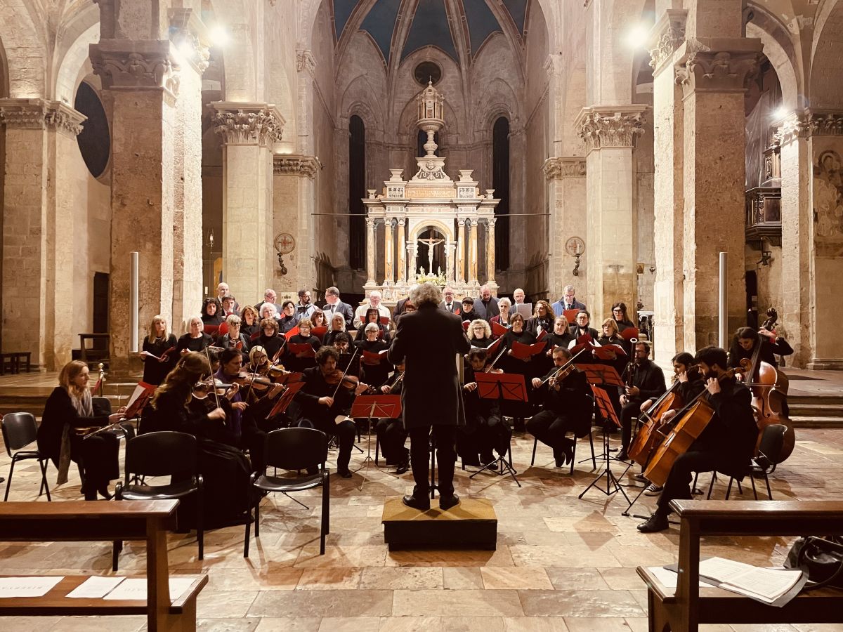 CONCERTO PER CORO E ORCHESTRA